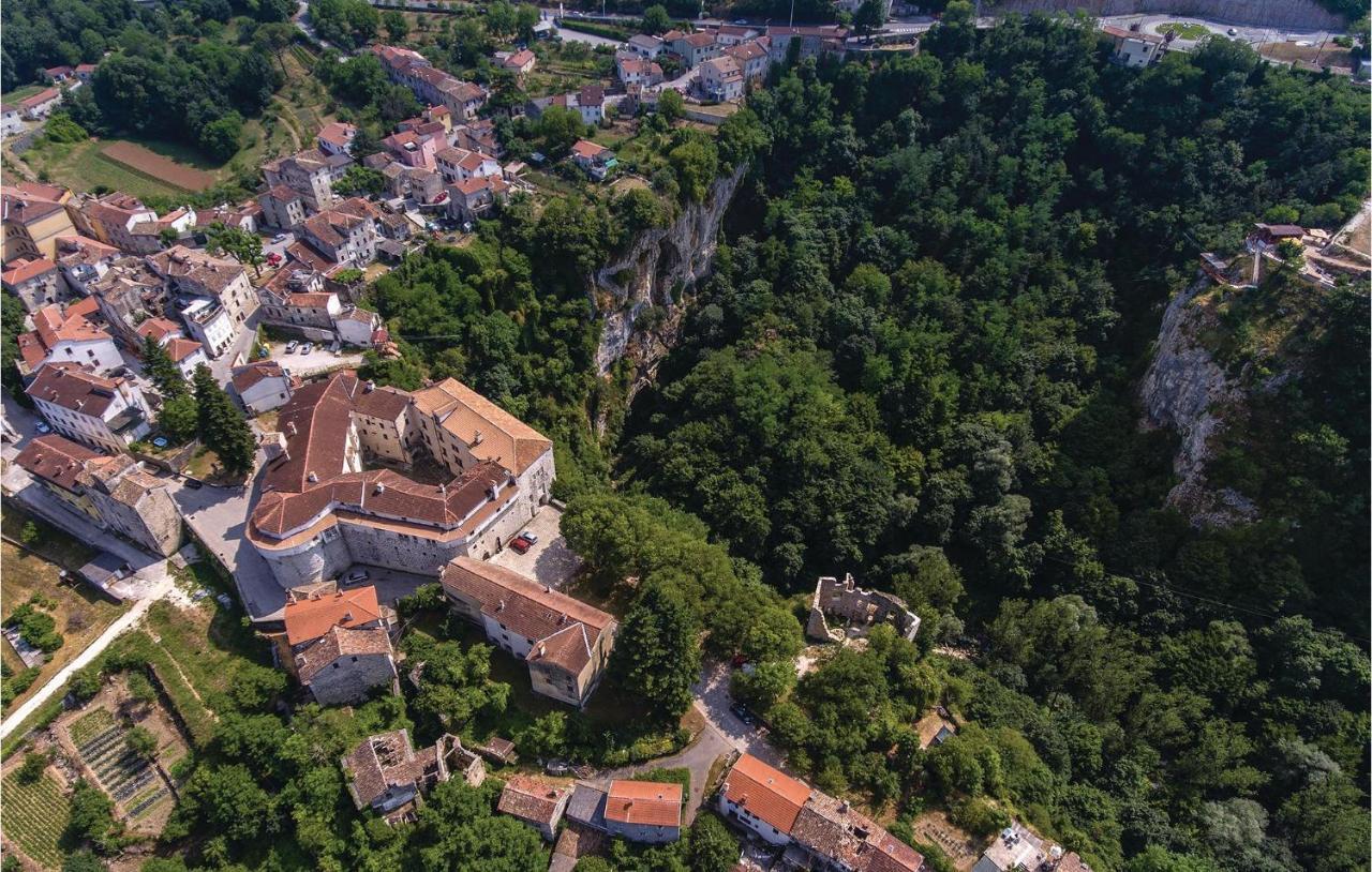 Amazing Apartment In Pazin With Wifi Katun Lindarski Εξωτερικό φωτογραφία