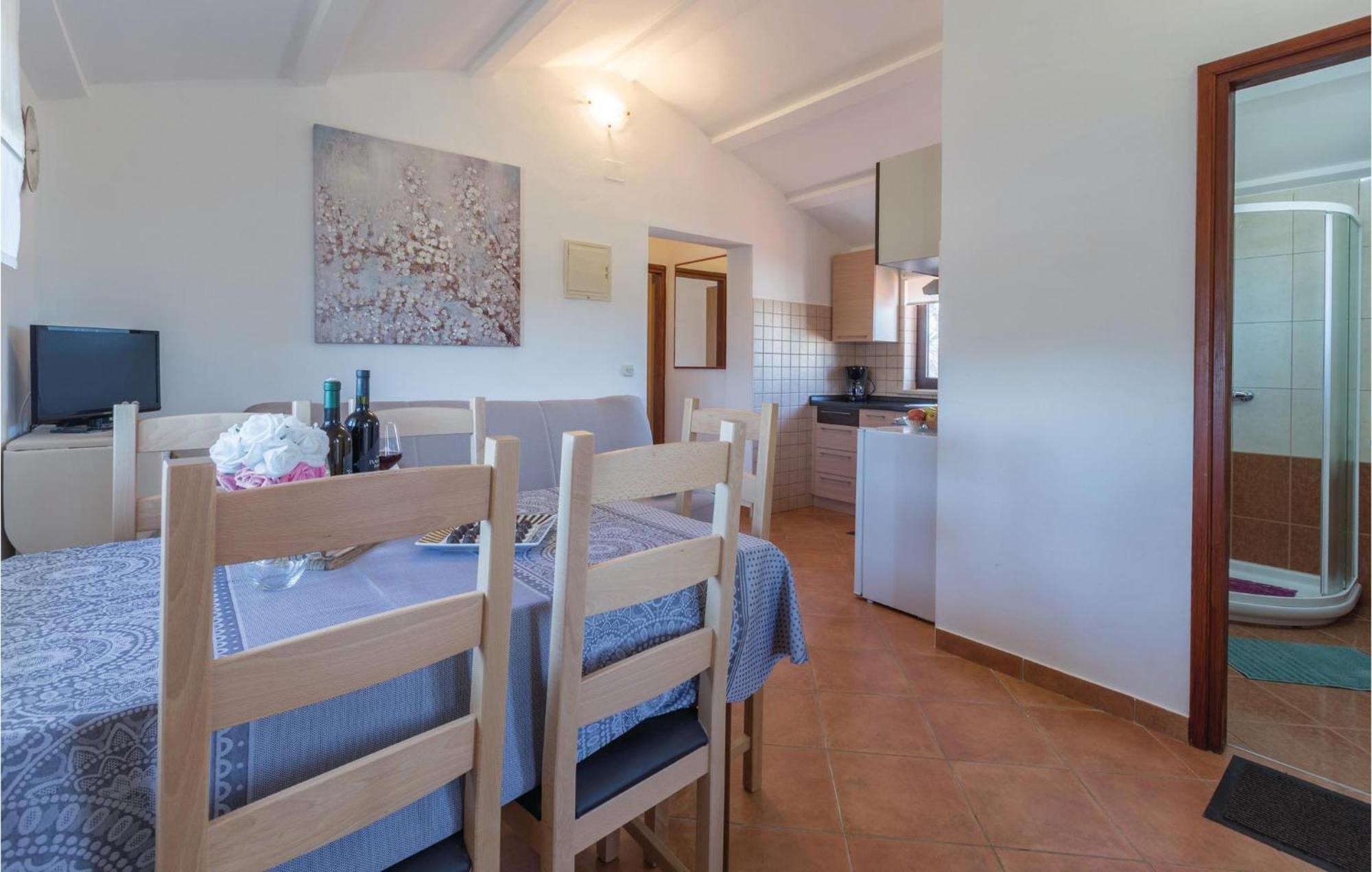 Amazing Apartment In Pazin With Wifi Katun Lindarski Εξωτερικό φωτογραφία